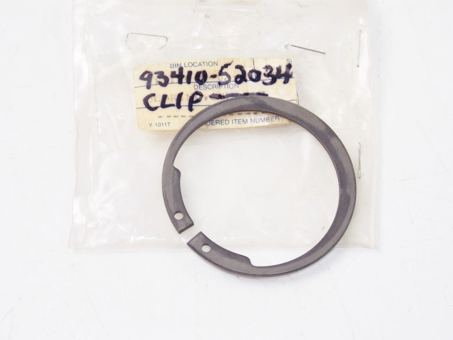 NOS YAMAHA 1974-1982 DT125A DT175A DT250A DT125B CIRCLIP S-TYPE 93410-52034 - MotoRaider