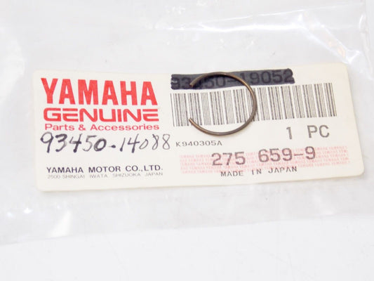 NOS YAMAHA 1985-2016 CANKSHAFT PISTON CIRCLIP INNER 93450-14088 - MotoRaider