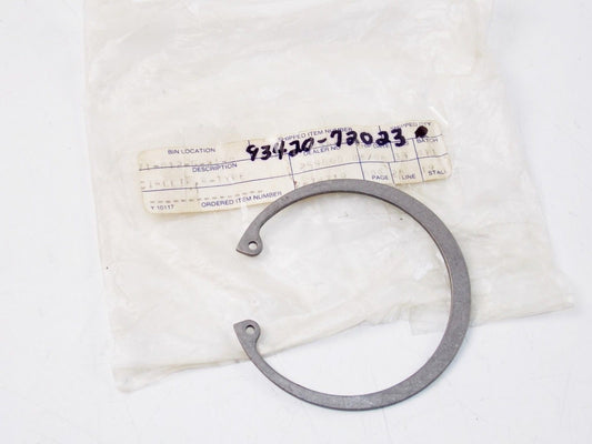 NOS YAMAHA 1968-1976 DT1 DT1B RT1B DT1E CRANK SHAFT CIRCLIP R-TYPE 93420-72023 - MotoRaider