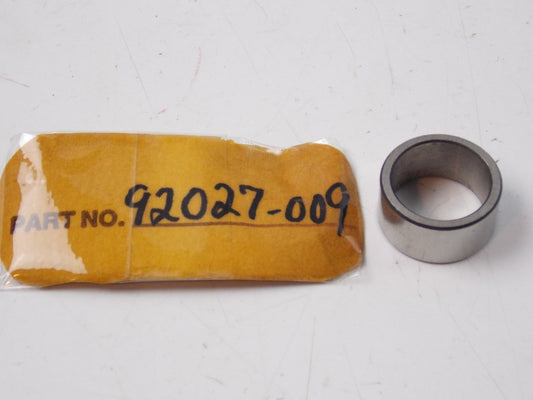 NOS KAWASAKI  1968-1975 ENGINE SPROCKET SPACER F3 F4 G3 G5  92027-009 - MotoRaider