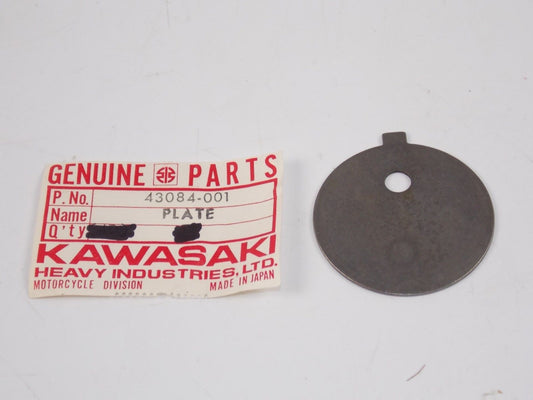 NOS KAWASAKI 1974 1975 1976 1977 PAD PLATE (TWO)  KZ400 43084-001 - MotoRaider