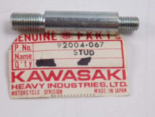 NOS KAWASAKI 1976-1984 STUD KZ750  92004-067 - MotoRaider