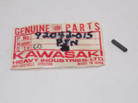 NOS KAWASAKI 1971-1979 DOWEL PIN H1 H2 KH500 S1 S2 F7 F11  92042-015 - MotoRaider