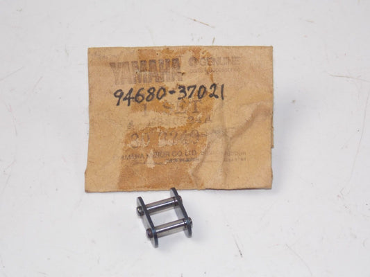 NOS YAMAHA 1986 1987 1988 1992 JOINT PIN FZ600 VJ900 FZX750 V-MAX12 94680-37021 - MotoRaider