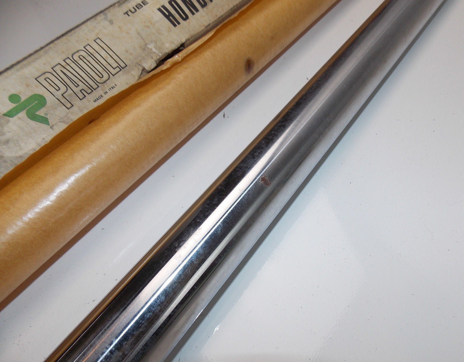 NOS 1970'S PAIOLI FRONT FORK SUSPENSION INNER TUBE HONDA 400 D=33mm L=560mm - MotoRaider