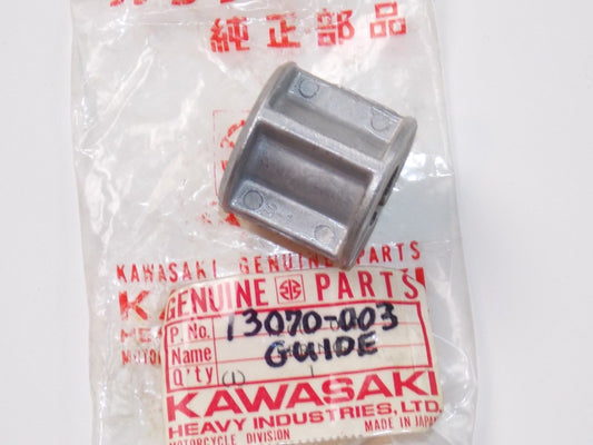 NOS KAWASAKI 1969-1986 KICK SPRING GUIDE G3/4/5 KE100 KD80 MC1 13070-003 - MotoRaider