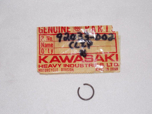 NOS KAWASAKI 1966-1974 CIRCLIP 10MM A1/7 C2 F3/4 G3 92033-002 - MotoRaider