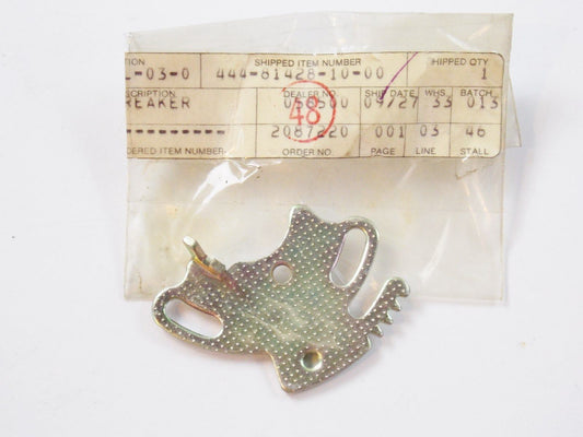 NOS OEM YAMAHA  1974 1975 BREAKER PLATE DT125   444-81428-10 - MotoRaider