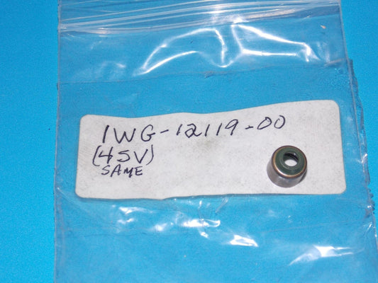 NOS OEM YAMAHA 1988-2007 VALVE STEM SEAL TTR90 YFZ50 GTS1000 FZR400 1WG-12119-00 - MotoRaider