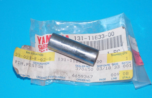 NOS OEM YAMAHA 1967-83 1990-2000/06/08 PISTON PIN RS100 RT100 YL2   131-11633-00 - MotoRaider