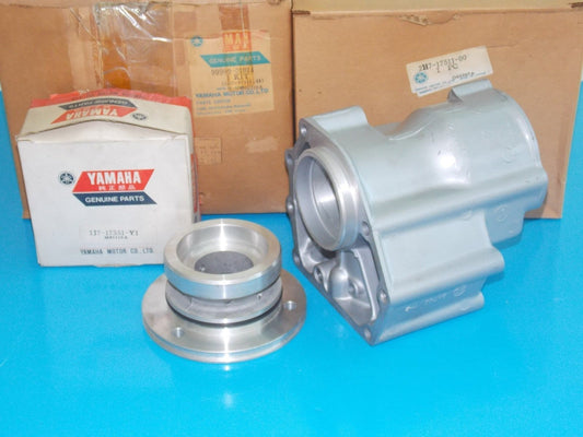 NOS YAMAHA 1978-82 HOUSING MIDDLE GEAR ASSY XS1100/750/850 XJ1100  2H7-17511-00 - MotoRaider
