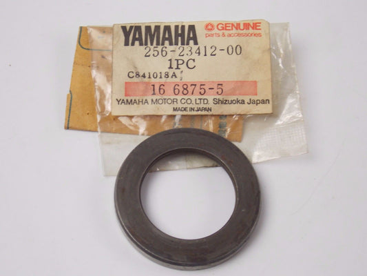 NOS YAMAHA 1970-1986 STEERING RACE BALL 2 FZ600 XJ750 XS500 TX750  256-23412-00 - MotoRaider