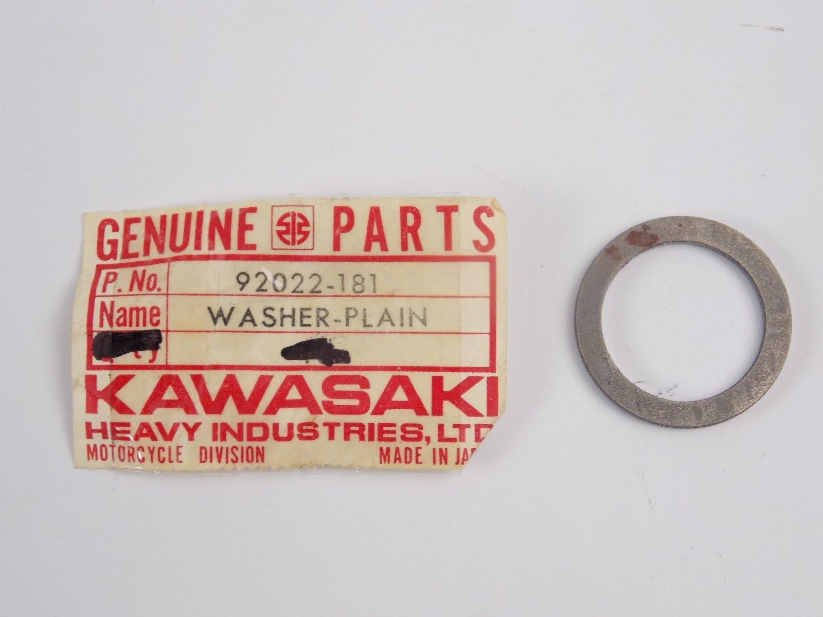 NOS OEM KAWASAKI 1971-1988 PLAIN WASHER KE175 KD175 KZ305/750/550   92022-181 - MotoRaider
