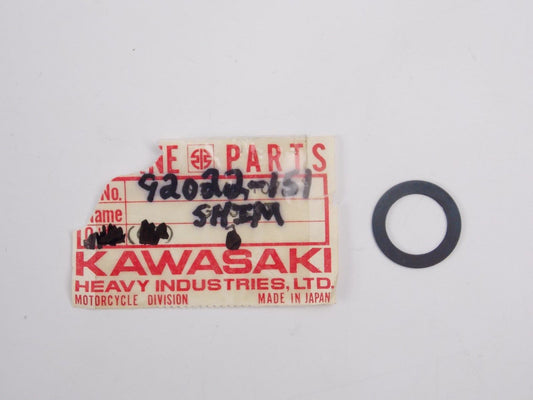 NOS OEM KAWASAKI  1970-1975 KICK SHAFT SHIM  F8 F9      92022-151 - MotoRaider