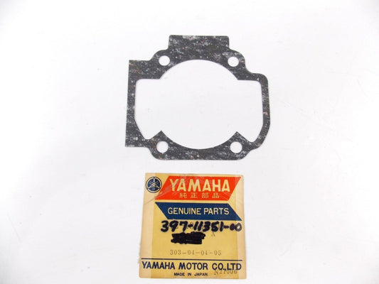 NOS OEM 1974 1975 1976 YAMAHA CYLINDER GASKET  RD200   397-11351-00 - MotoRaider