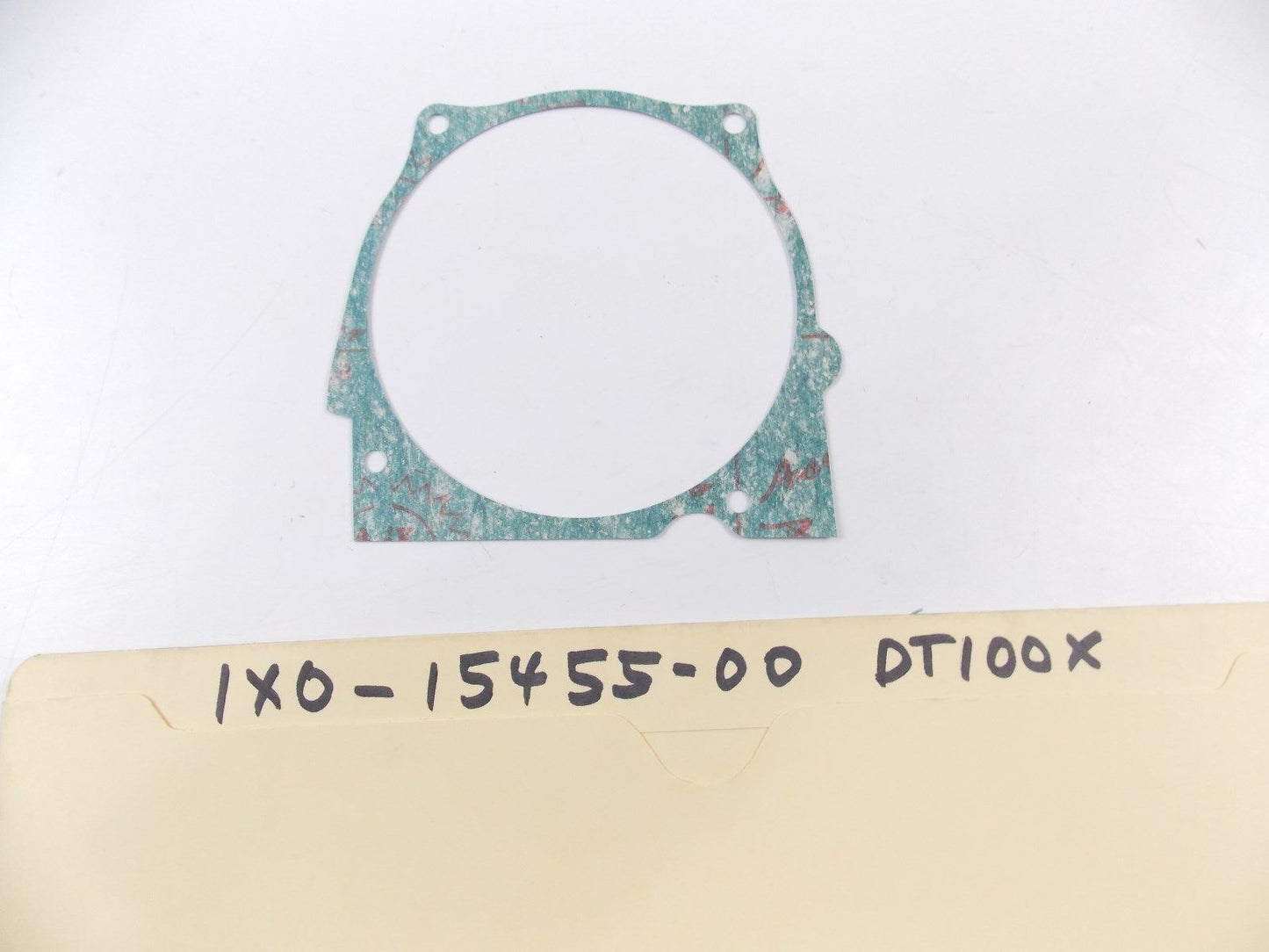 NOS 1978-1983 1990 YAMAHA CRANKCASE COVER DT100 MX100 RT100   1X0-15455-00 - MotoRaider