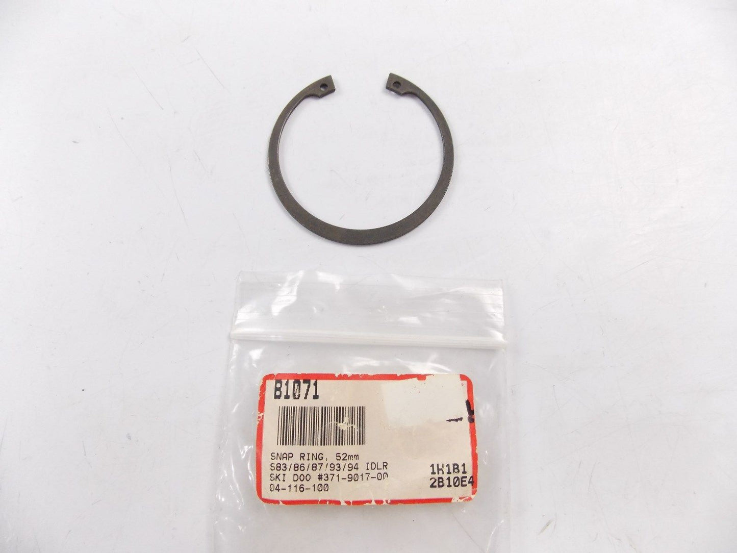 NOS 1983/86/87/93/94 MARSHALL SNAP CLIP 04-116-100 SKI DOO 371-9017-00 - MotoRaider