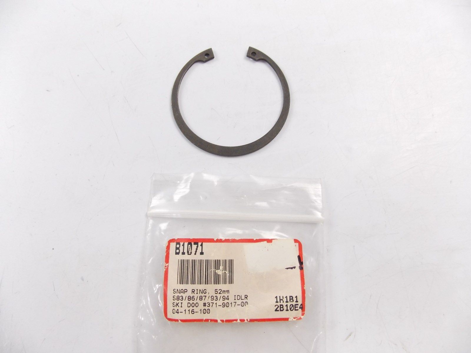 NOS 1983/86/87/93/94 MARSHALL SNAP CLIP 04-116-100 SKI DOO 371-9017-00 - MotoRaider