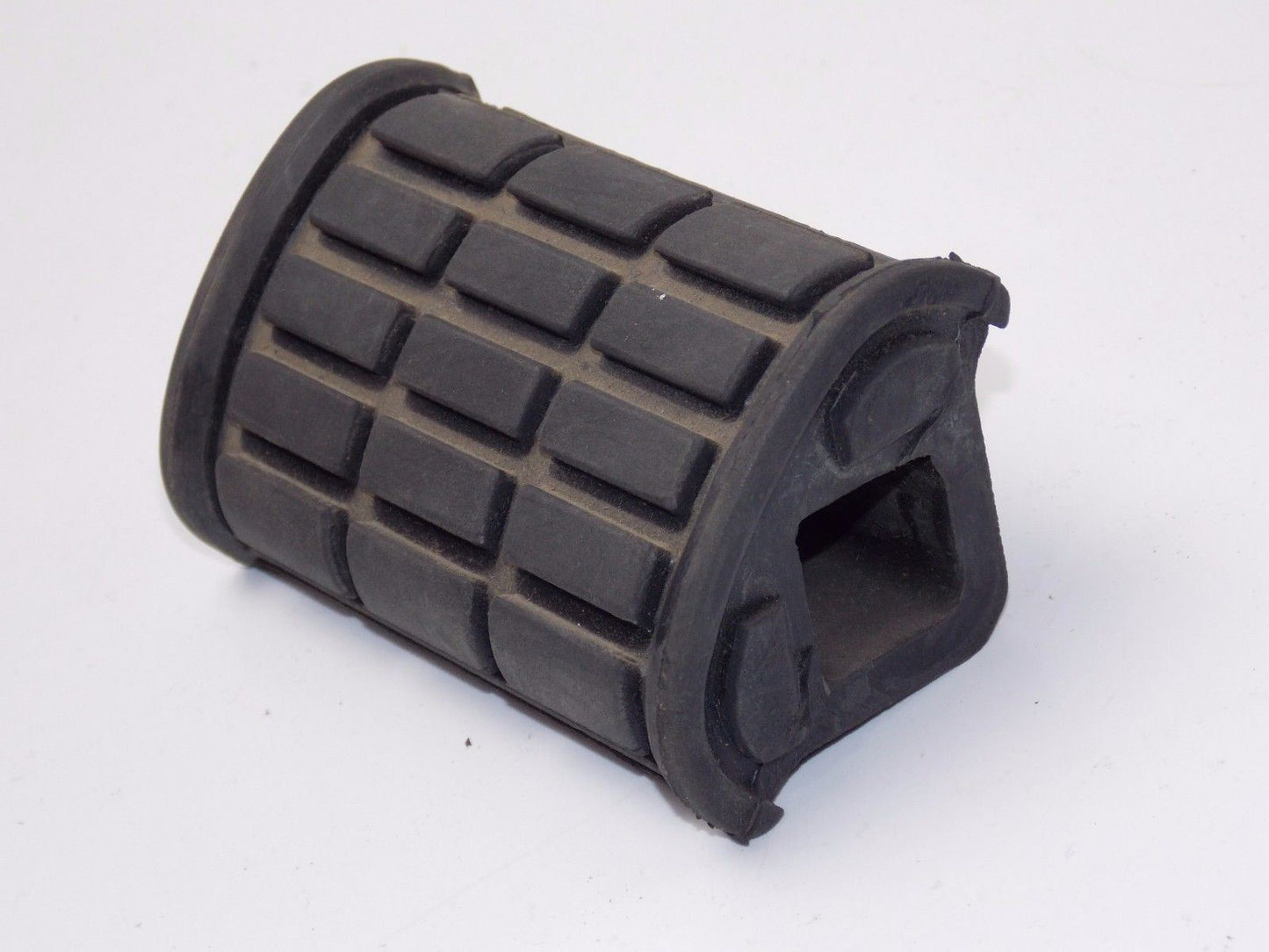 FOOT PEG STAND RUBBER COVER VINTAGE YAMAHA SUZUKI KAWASAKI HONDA CAFE RACER #11 - MotoRaider