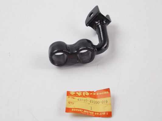 NOS OEM 1980-1981 SUZUKI RIGHT FRONT FOOTREST BAR GS1100/750  43510-49200-019 - MotoRaider