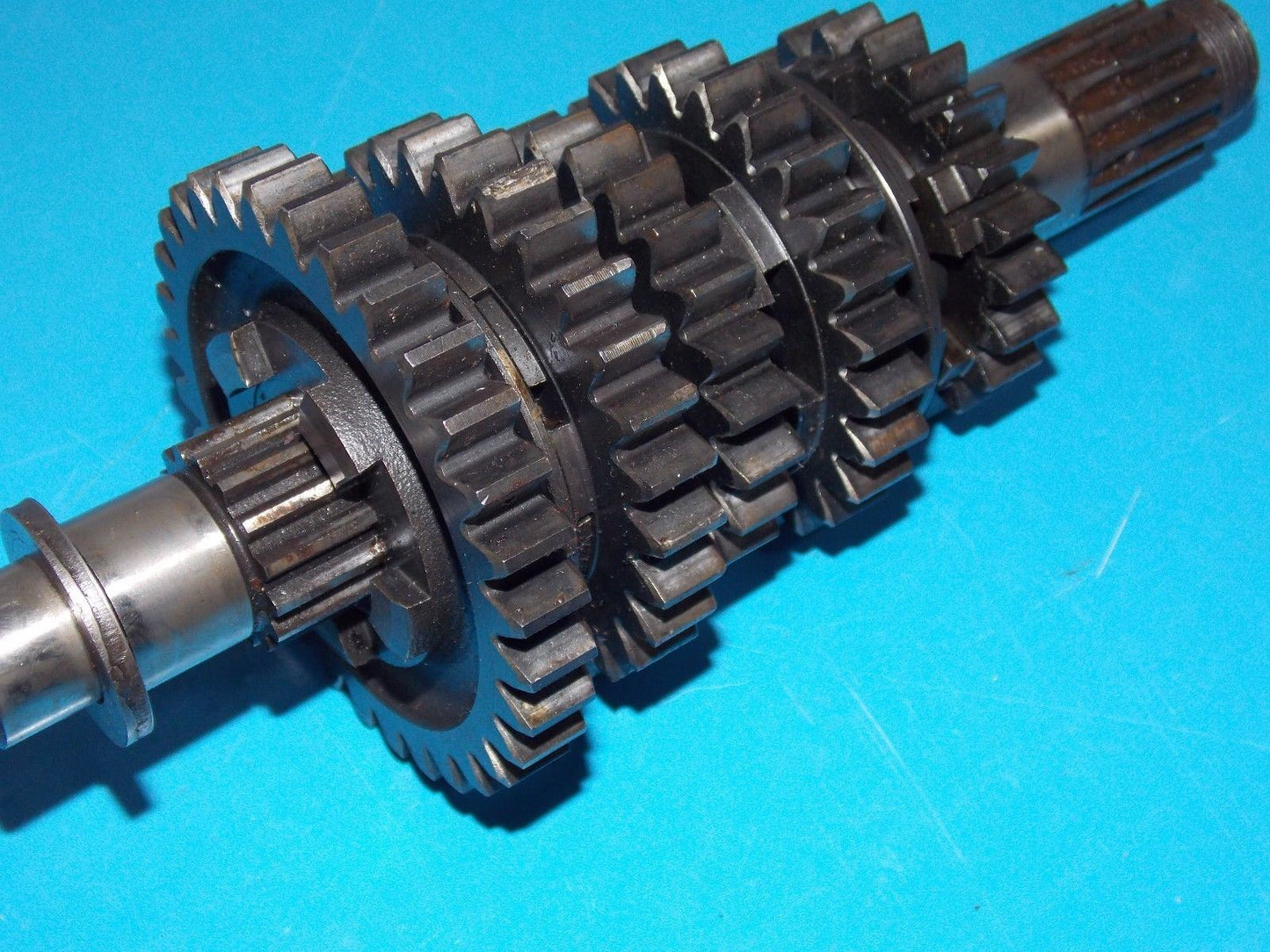 1973-76 KTM PENTON MC GS 125 175 250 400 TRANSMISSION MAINSHAFT GEARBOX - MotoRaider
