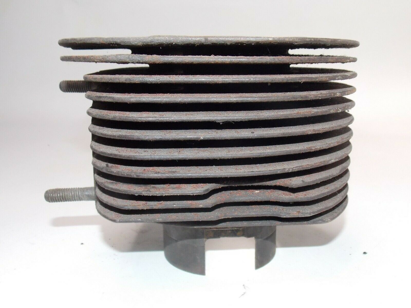 PIAGGIO APE 600 3 WHEELER TRUCK IRON BARREL CYLINDER BORE 68.40mm - MotoRaider