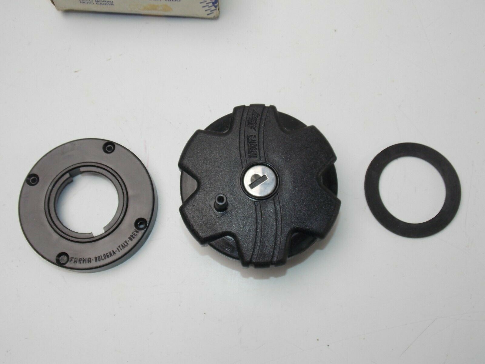GAS TANK FUEL LOCKING CAP WITH KEY VENTED MORINI CAGIVA LINEATRE 062500 - MotoRaider