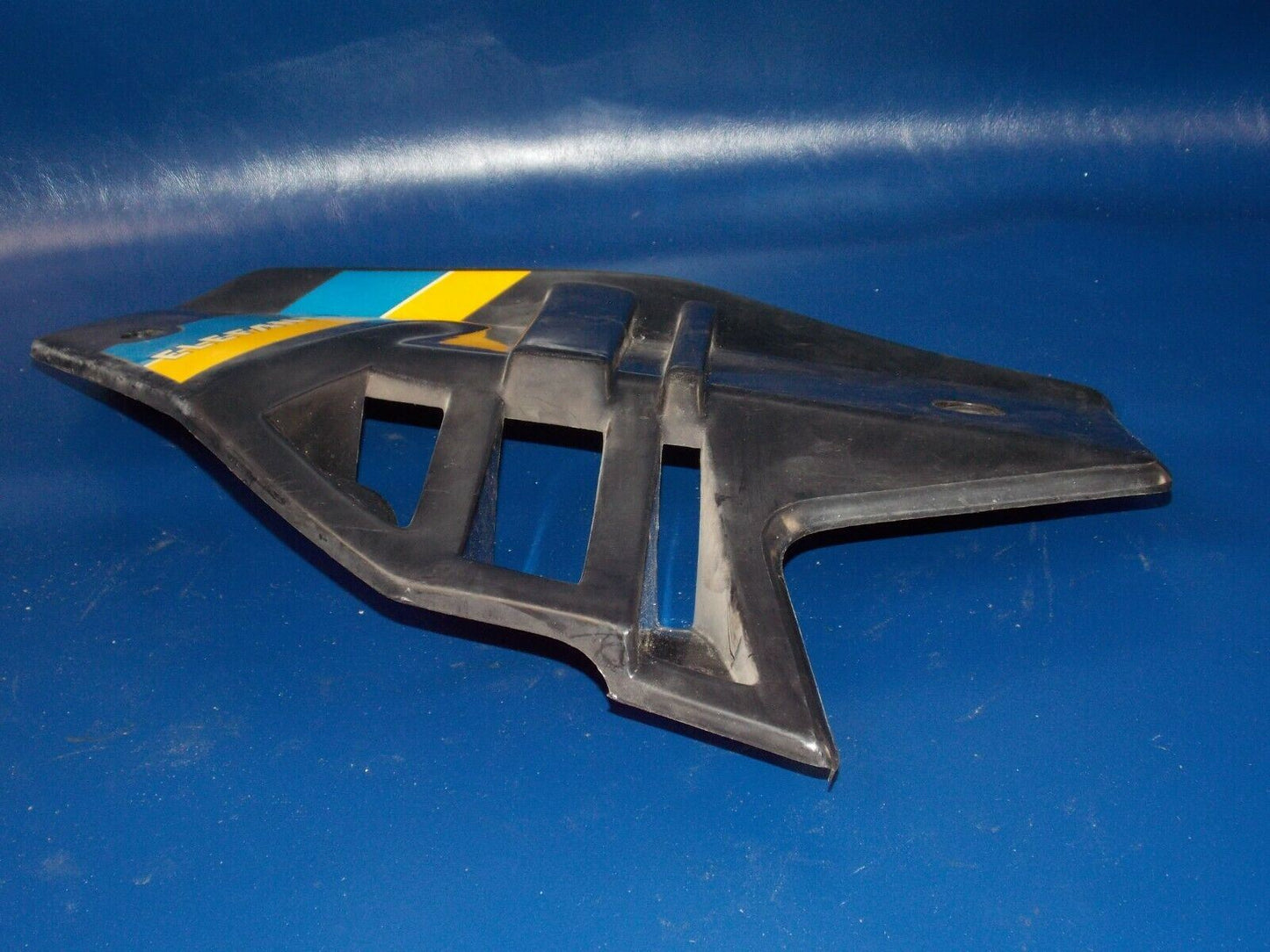 1986 CAGIVA ELEFANT-3 125cc LEFT RADIATOR SHROUD SCOOP BLACK ELEFANTRE - MotoRaider