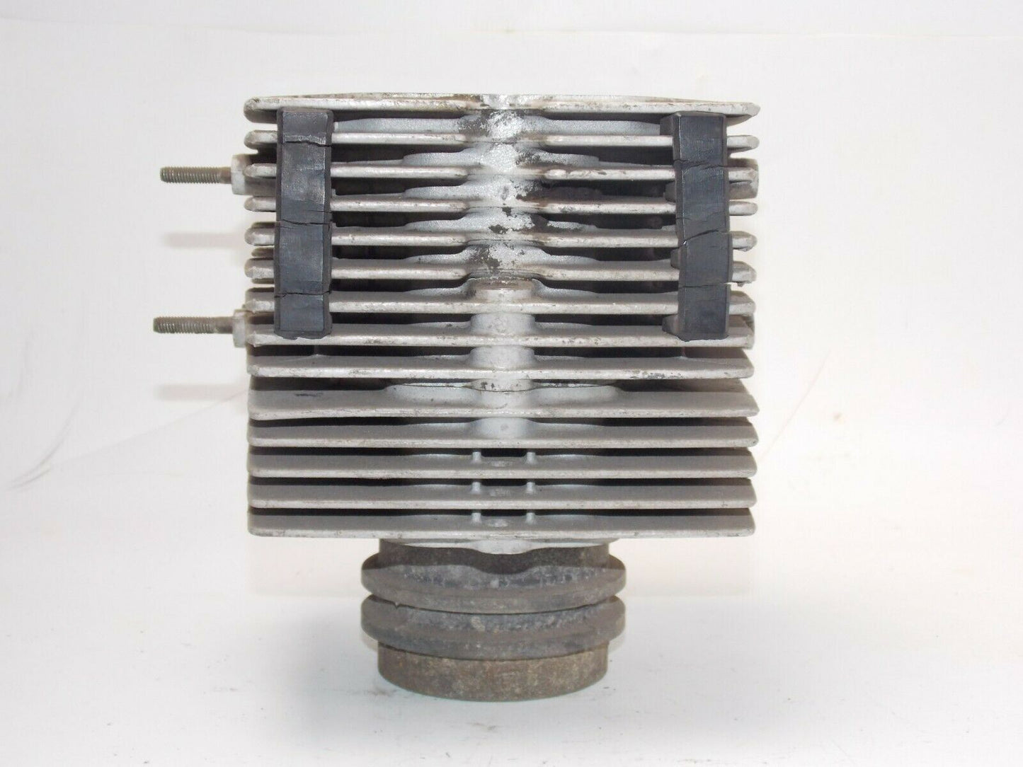 1980's MOTO GUZZI RIGHT CYLINDER+HEAD V35 BORE 65.50mm MOTOR ENGINE BARREL TOP - MotoRaider
