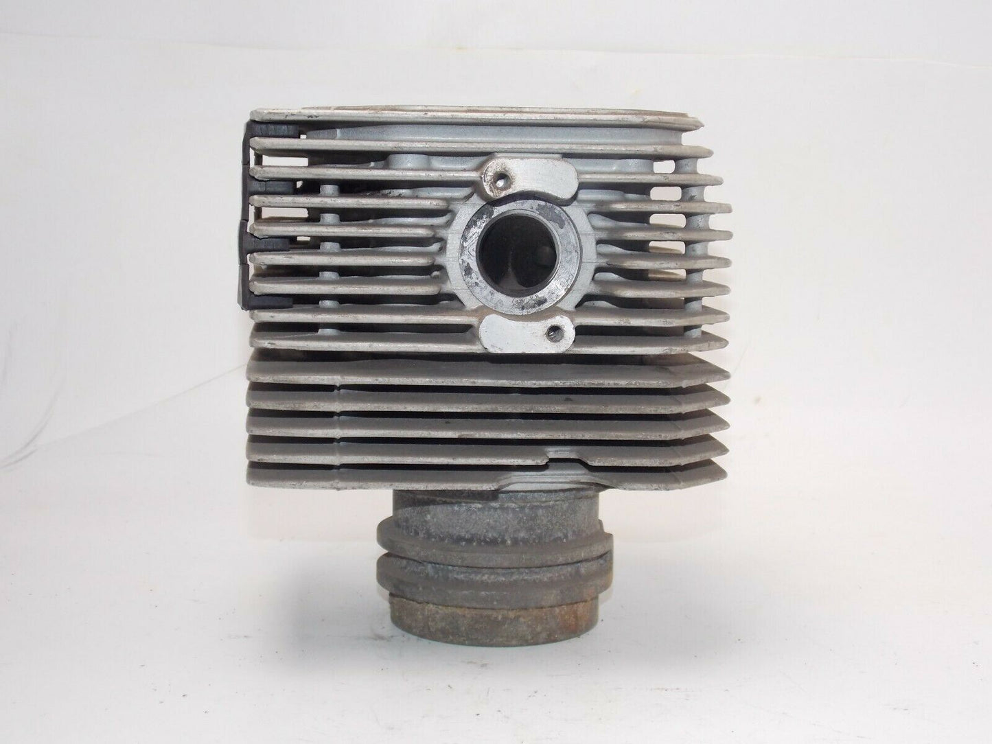 1980's MOTO GUZZI RIGHT CYLINDER+HEAD V35 BORE 65.50mm MOTOR ENGINE BARREL TOP - MotoRaider