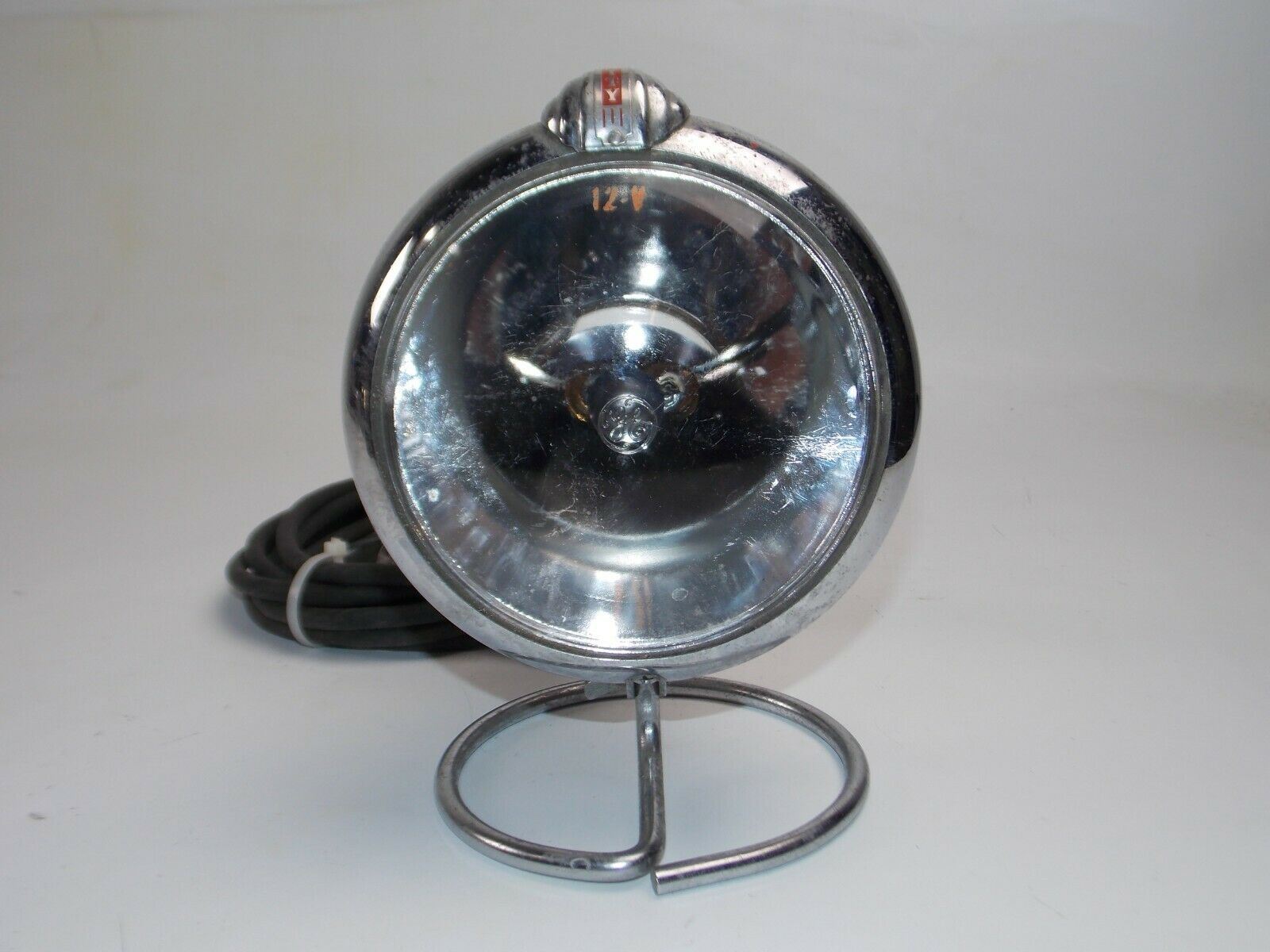 VINTAGE UNITY SPOT SEARCH LIGHT+PLUG OUTLET+ PEDESTALL LENS D=6" POLICE CAR BOAT - MotoRaider