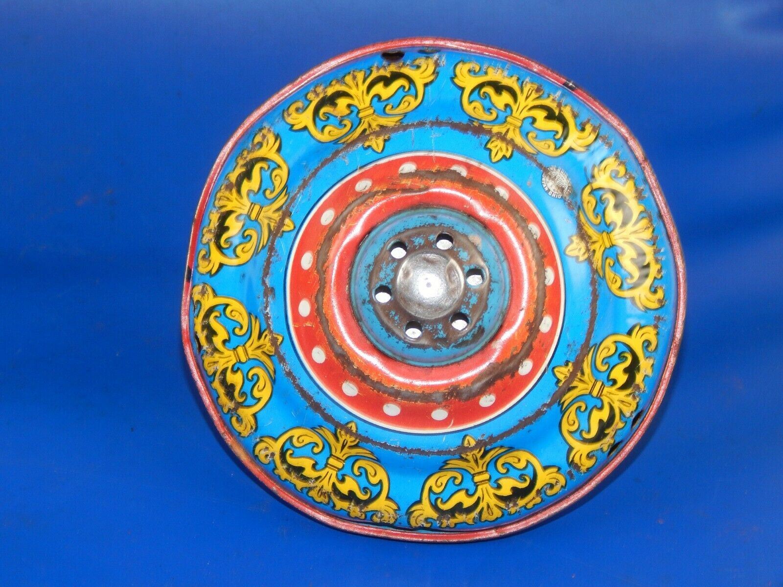 1960's SPIN TOP TIN TOY DIAM=5.5" VINTAGE WOODEN HANDLE - MotoRaider