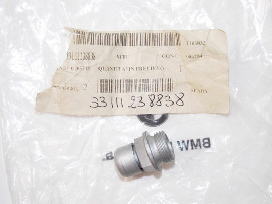 NOS OEM BMW 76-96 R100CS/RS/RT/65/LS/80 SCREW PLUG WITH VENTILATION 33111238838 - MotoRaider