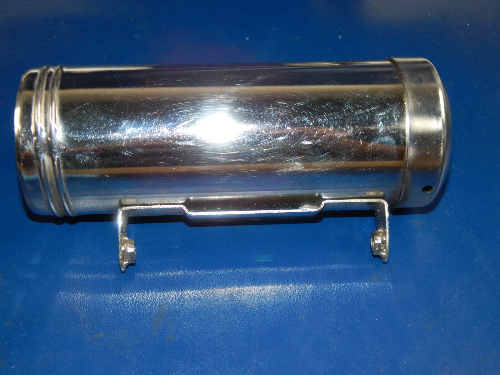 OEM SUZUKI 1997 1999 2000 2001 2003 VZ800 REAR BOX HOLDER TOOL 41550-48E00 - MotoRaider