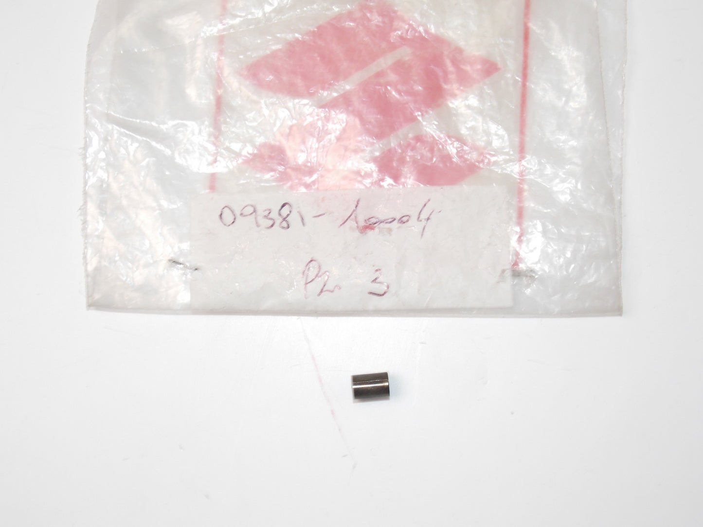 NOS OEM 1983-1991 SUZUKI LT-F160/F250 LT-4WD LTF230  SNAP RING  09381-10004 - MotoRaider