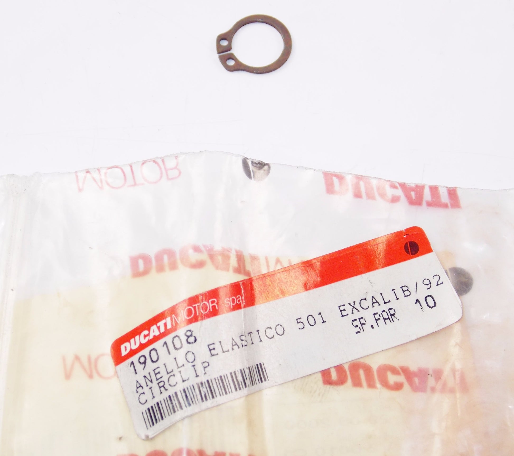 NOS OEM CAGIVA 1987-1988 EXCALIBUR 350|501 KANGURO 350 MORINI SNAP RING 190108 - MotoRaider