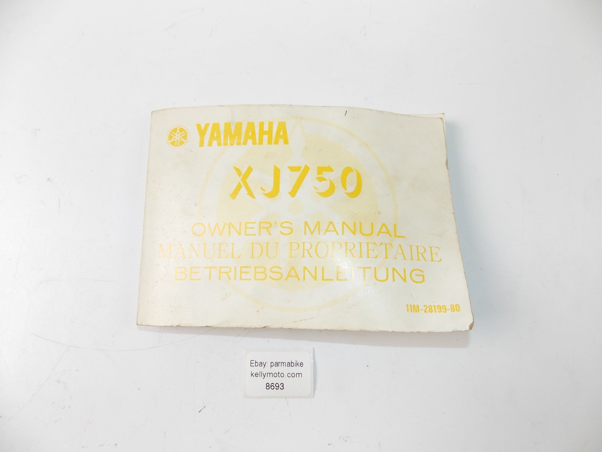 NOS 1982 YAMAHA XJ750 OWNER MANUAL BOOK ENGLISH/FRENCH/GERMAN 11M-28199-80 - MotoRaider