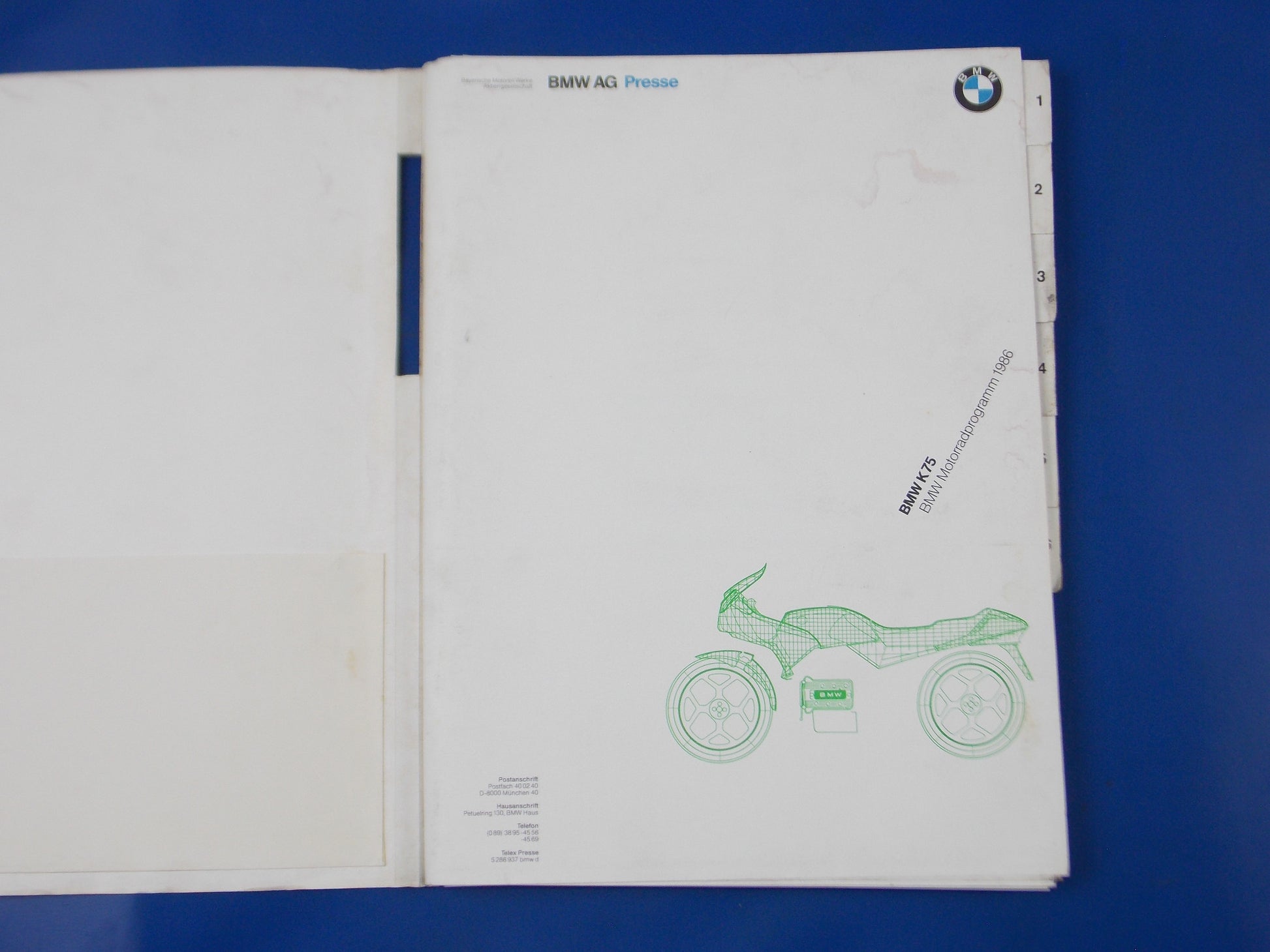 BMW 1986 K75 K100 R65 R80 DEALER SALES PERSON TECHNICAL INFORMATION BOOK ITALIAN - MotoRaider