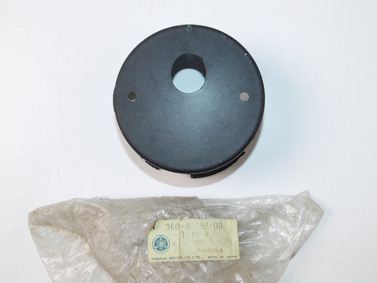NOS OEM YAMAHA RD250/350/RD250/350A/RD250 TACHOMETER COVER 360-83508-00 - MotoRaider