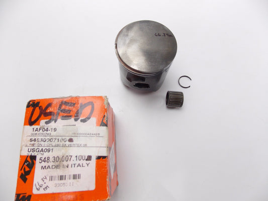 OEM KTM 2005 250 SX PISTONE II CPL. 250SX VERT. 05 66.34 mm 54830007100 - MotoRaider
