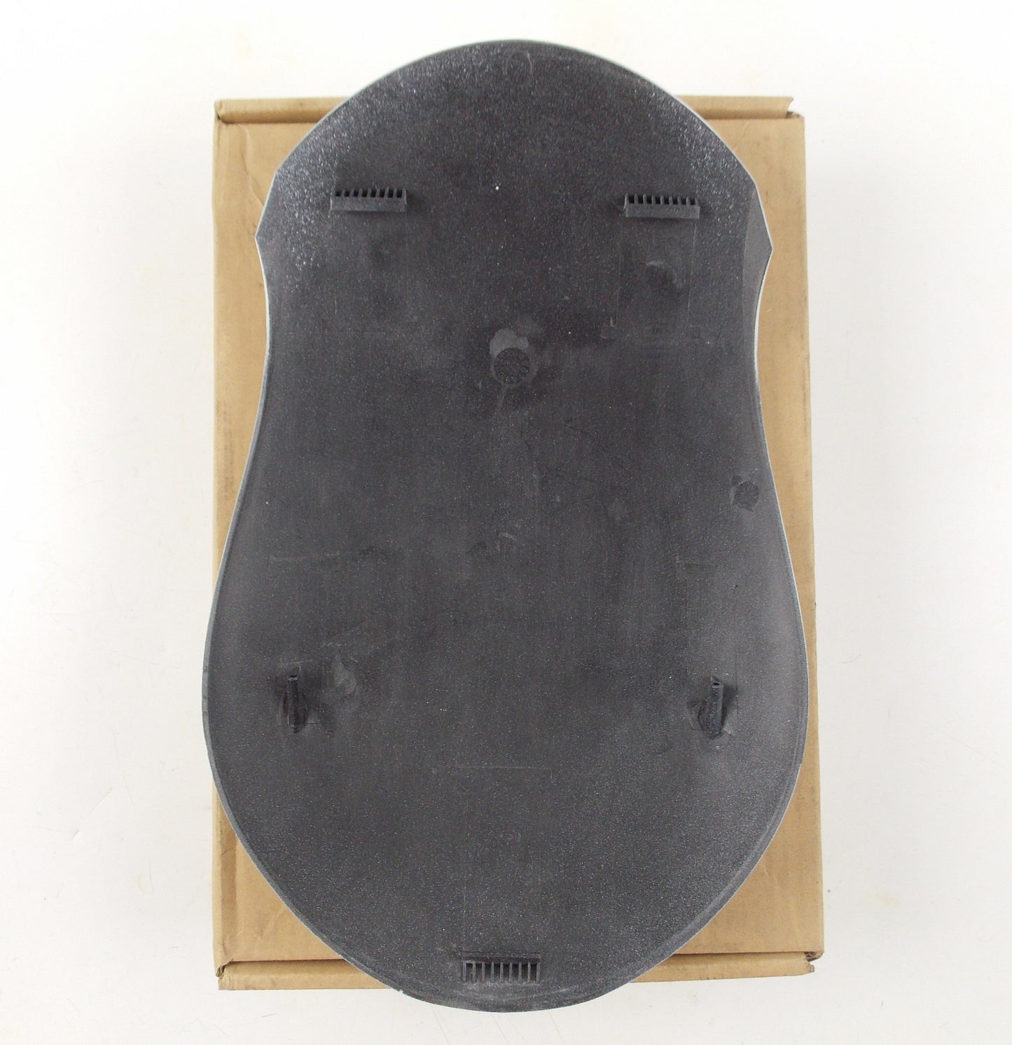 LUGGAGE TOP CASE FUSION-V28 PLATE COVER DELITE IVORY LML PU7759 VESPA STELLA - MotoRaider