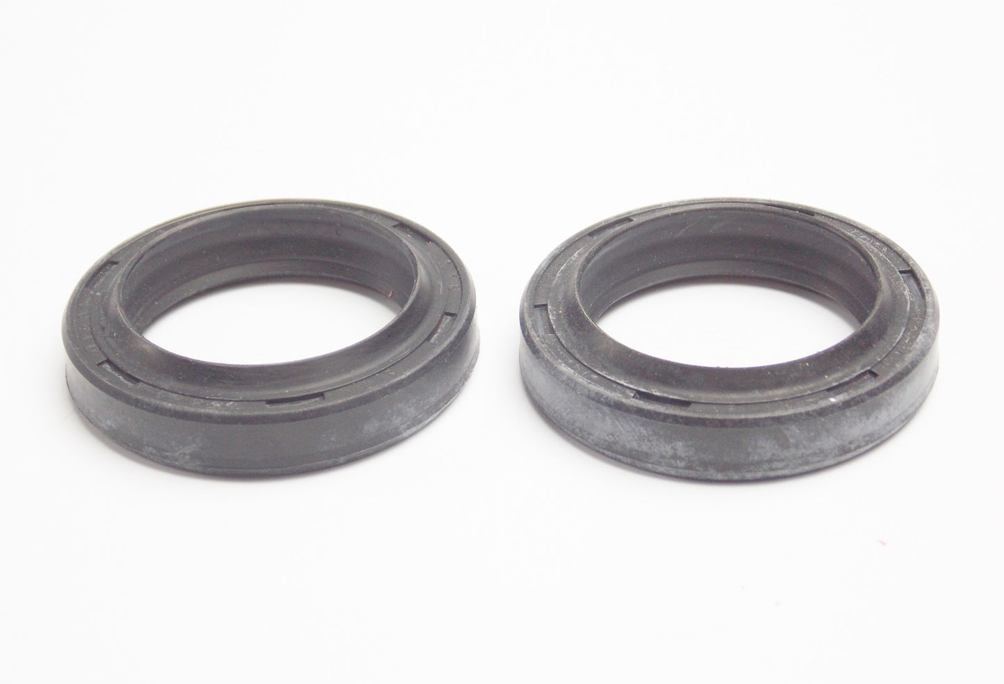 OEM YAMAHA 1982 XT550 OIL SEAL SET 38x50x8 5Y1-23145-00 | 5Y12314500 - MotoRaider