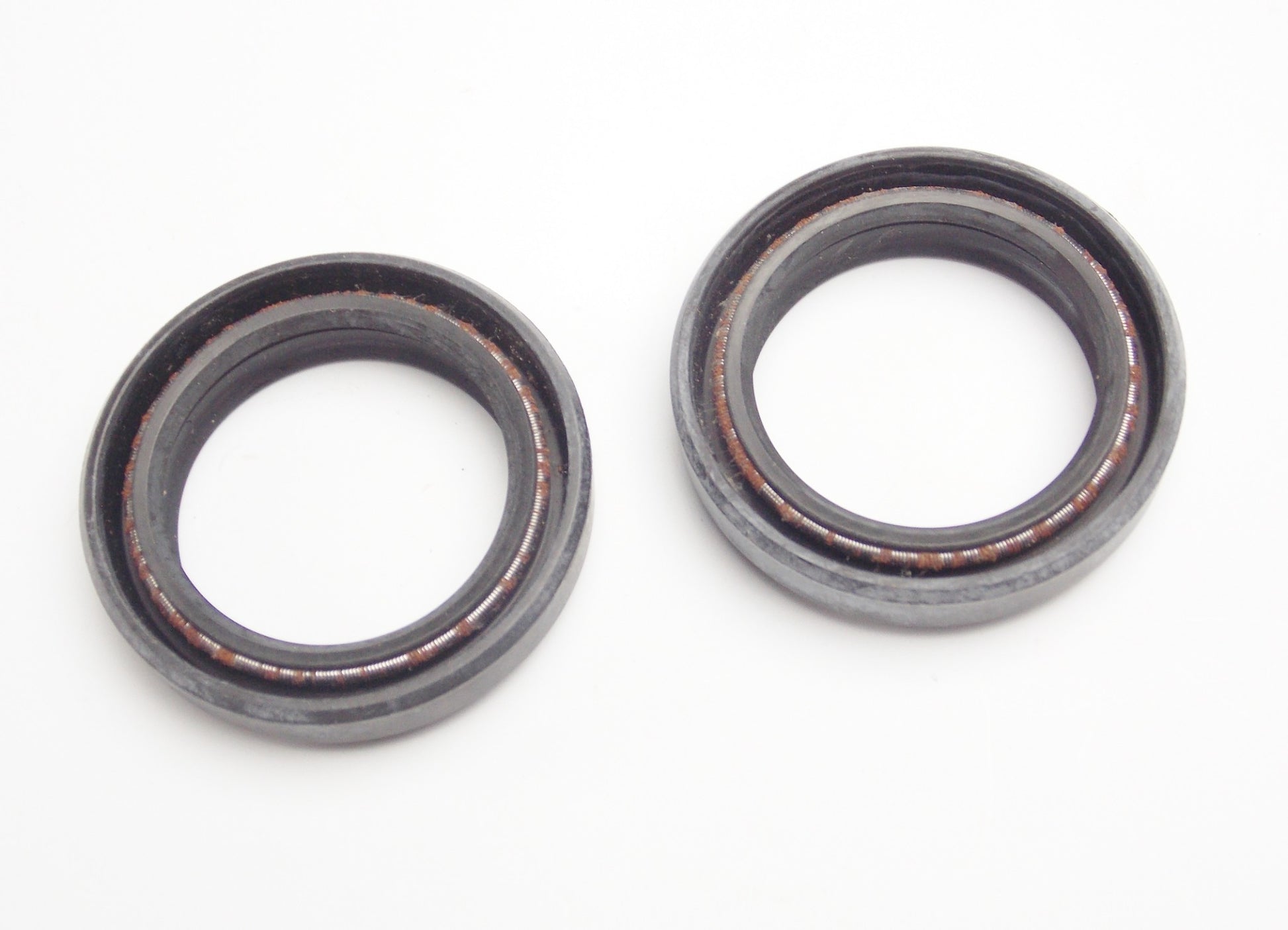 OEM YAMAHA 1982 XT550 OIL SEAL SET 38x50x8 5Y1-23145-00 | 5Y12314500 - MotoRaider