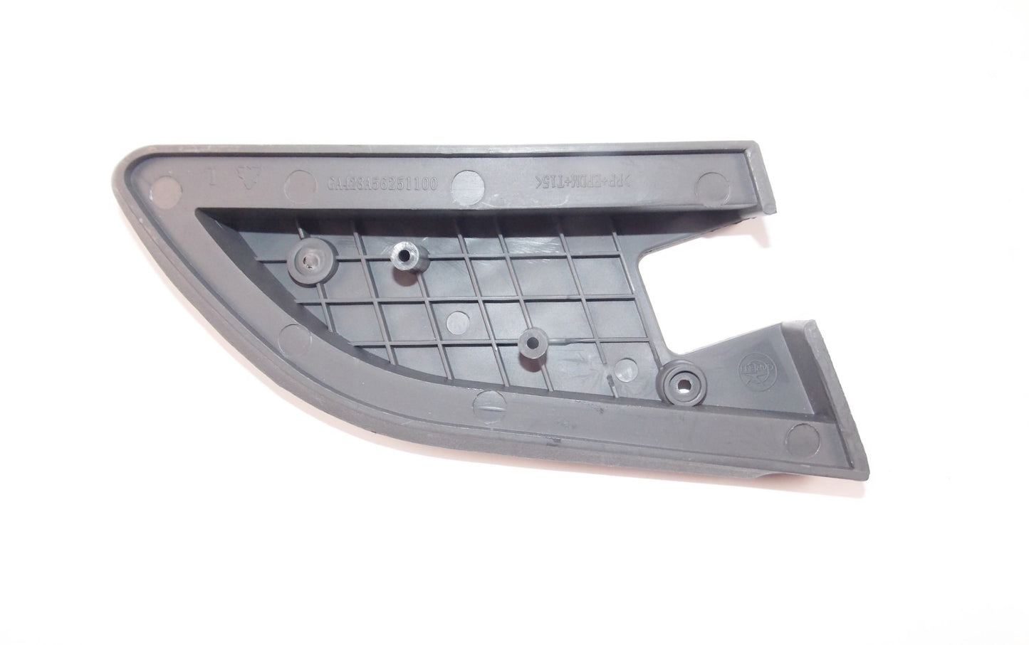 OEM GARELLI Xo 125 150 200 LH PASSENGER  FOOREST HOUSING COVER GA428A56251100 - MotoRaider