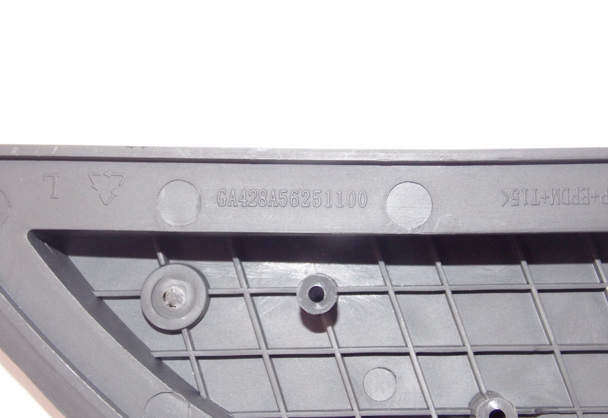 OEM GARELLI Xo 125 150 200 LH PASSENGER  FOOREST HOUSING COVER GA428A56251100 - MotoRaider