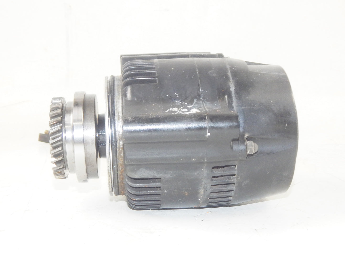 1986 SUZUKI GSXR 750 MOTOR ENGINE ALTERNATOR ASSY VINTAGE - MotoRaider