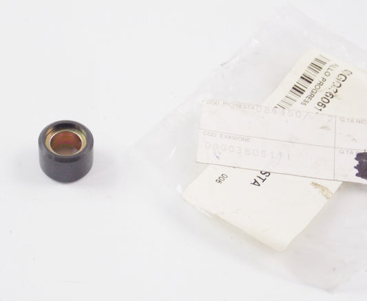 NOS OEM MV AGUSTA 2000 DERBI PREDATOR 50 CLUTCH ROLLER MOVABLE DRIVE 00G03606111 - MotoRaider