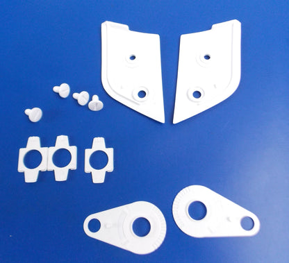 DIC HELMET R-21 RATCHET SET WHITE MOTORCYCLE SCOOTER CAR RACING - MotoRaider