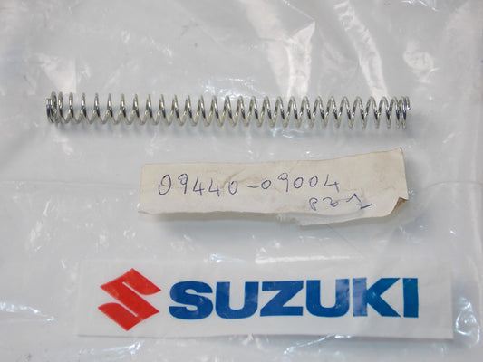 NOS OEM 1974-95 2001-13 SUZUKI DR-Z125 VS700 VL800 VZ800 TM75 SPRING 09440-09004 - MotoRaider