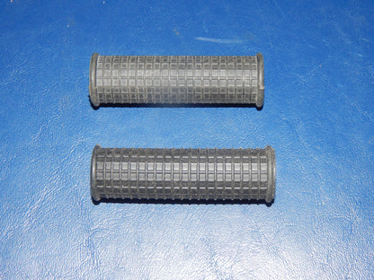 2 1980's VINTAGE MOTORCYCLE KICK STARTER PEDAL RUBBER PEG COVER L=72mm CAGIVA - MotoRaider